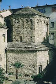 Battistero adiacente alla Cattedrale di N.S.Assunta